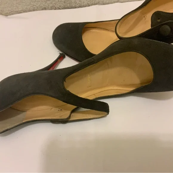 Christian Louboutin Suede Pumps Women's Size: 7.5 | IT 37.5 - Picture 7 of 9